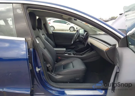 2018 Tesla Model 3 Long Range/Performance from USA, damaged, VIN 5YJ3E1EB1JF150989